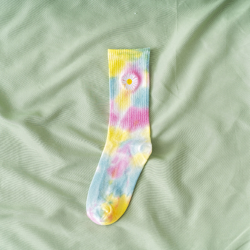 10 Pairs Tie-dyed Cotton Embroidered Daisies Crew Socks Thin Ins Street Skate Socks Personality Socks Bulk Wholesale